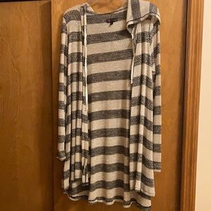 T/O Long Cardigan Sweater